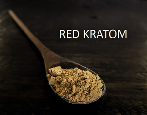Red kratom strains as powder or capsules
